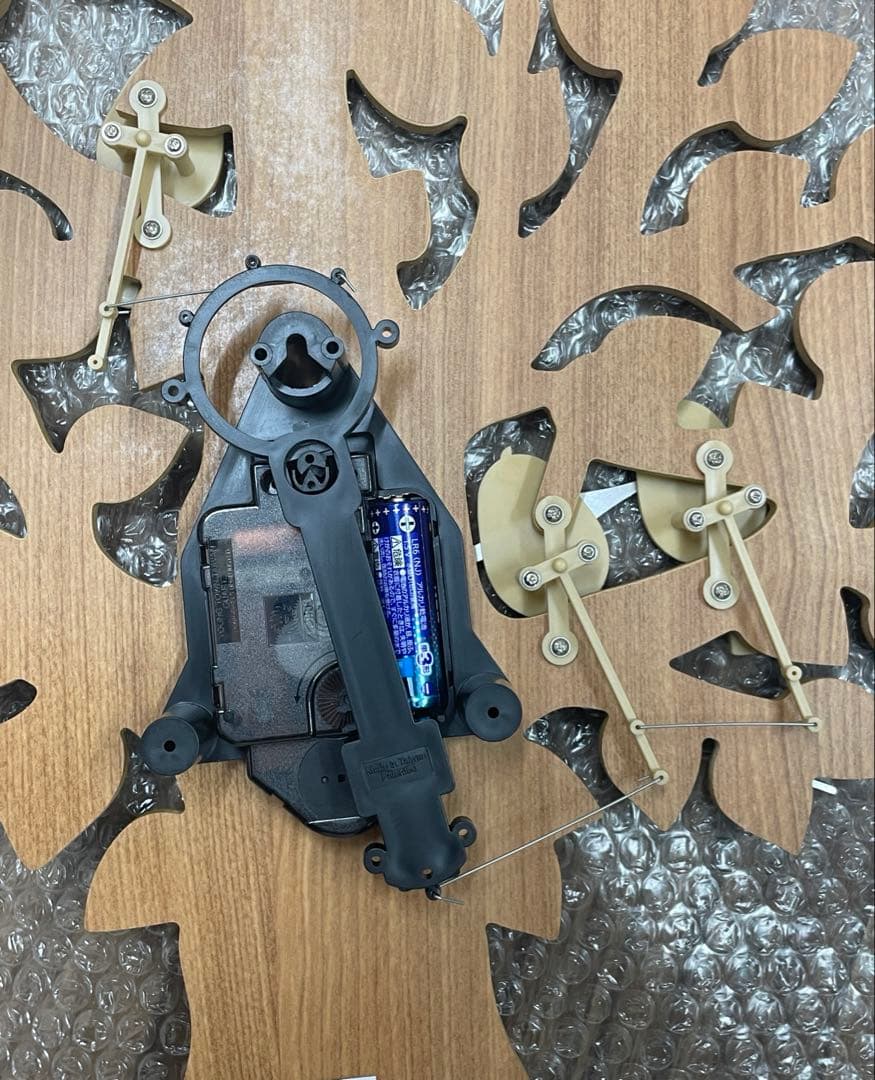 インターフォルム　掛時計　小鳥振り子付きムーブメント時計　トゥルル