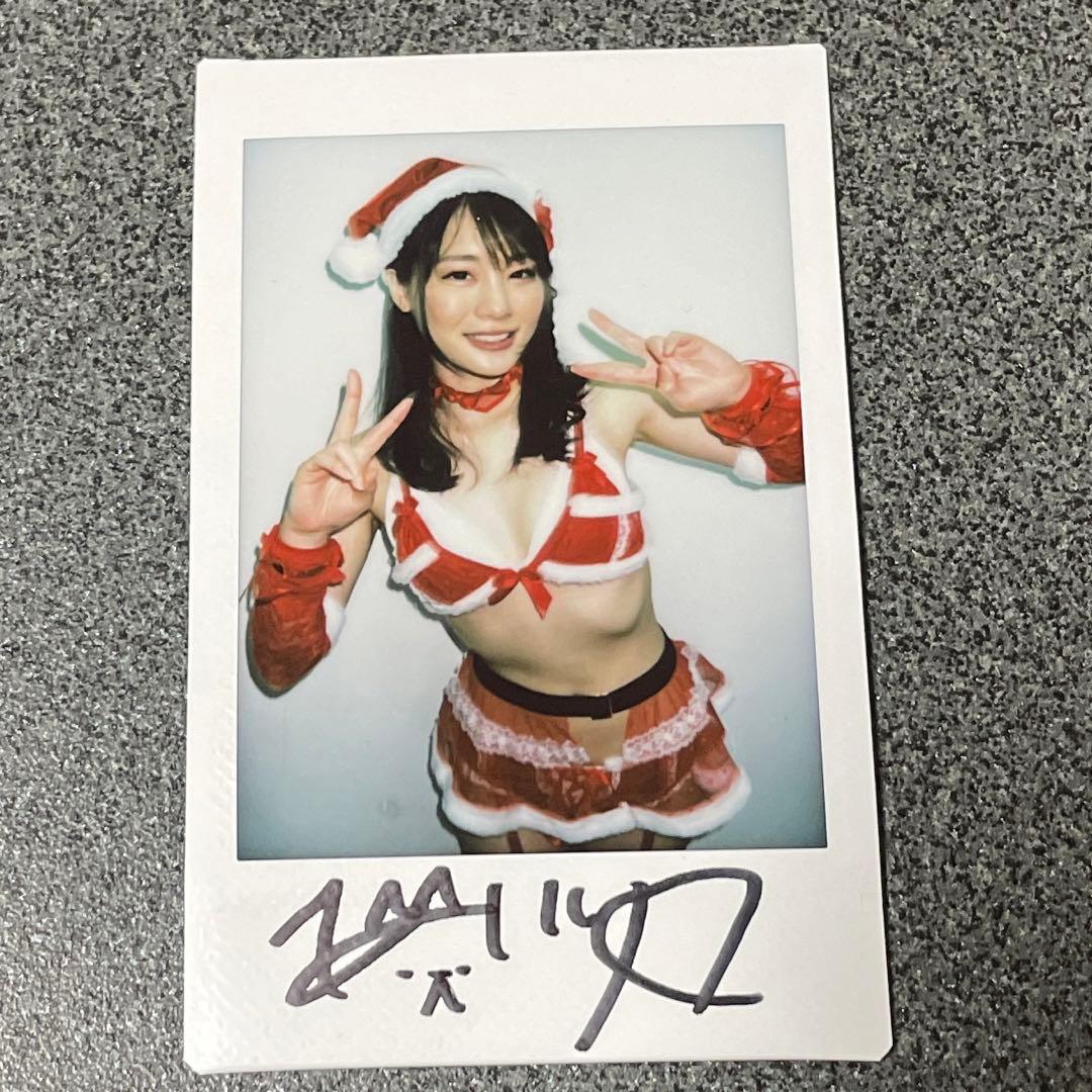 鈴村あいり サイン入りチェキ⑤サンタコスプレ - メルカリ