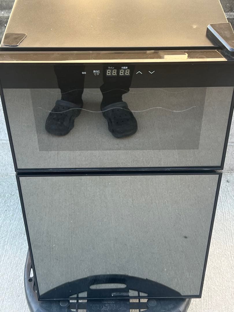 冷蔵庫一体型ワインセラー62L 2ドア コンパクト　稼働品　WRH-M262