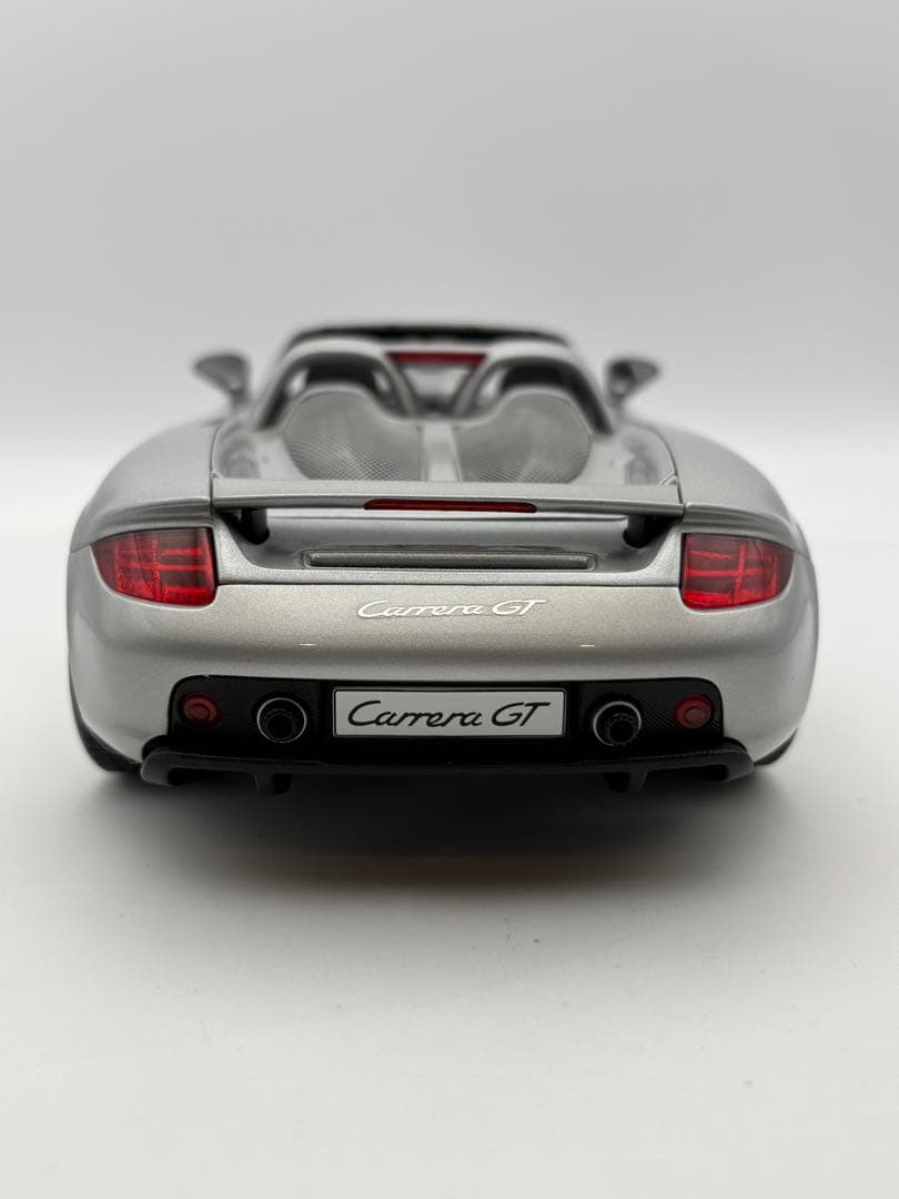 AUTO art Porsche Carrera GT ミニカー 1/18