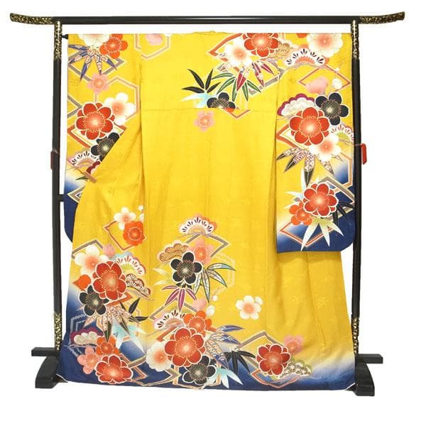 振袖 着物 金彩加工 地紋 黄色 紺色 松竹梅 裄66 L 中古 sn1462