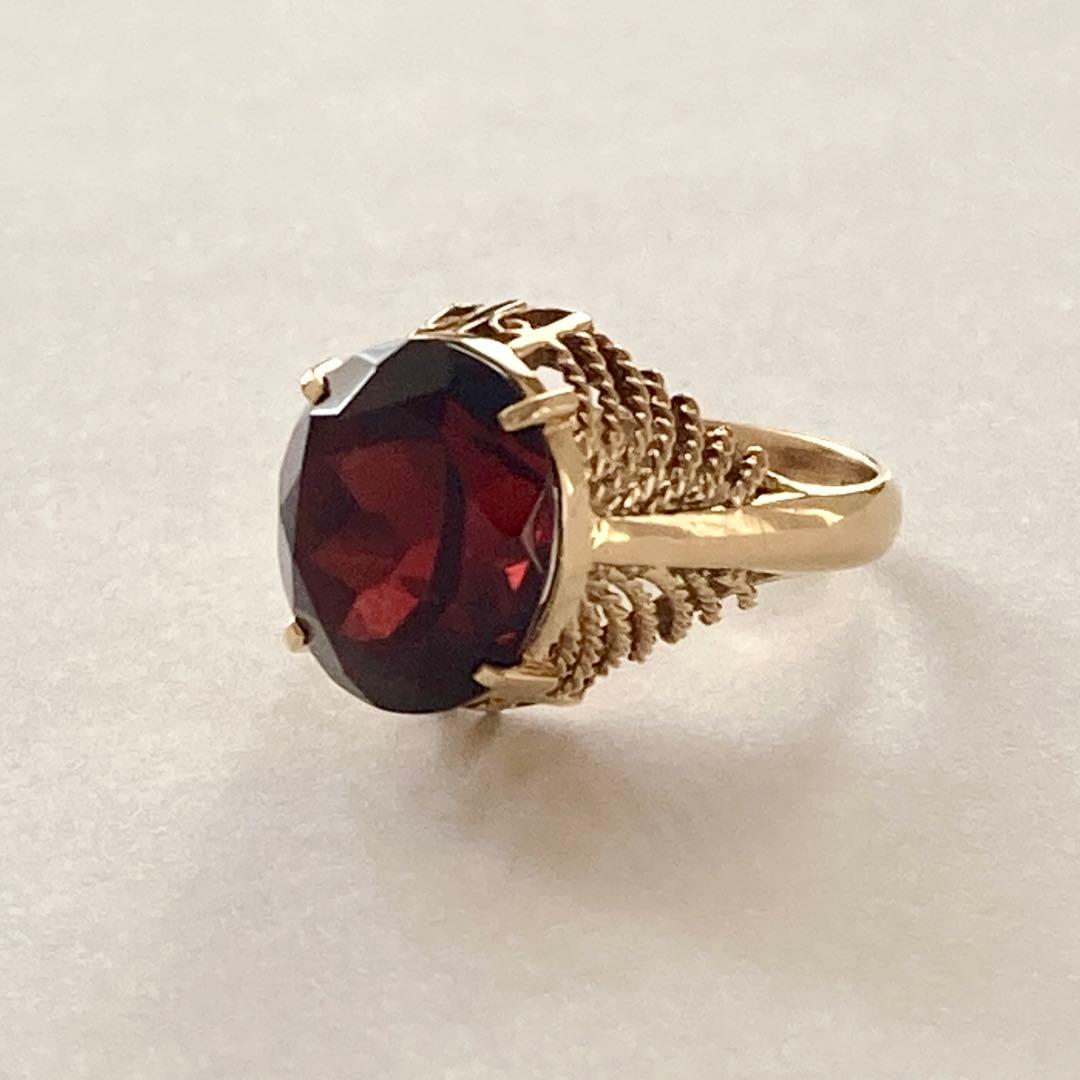 K18イエローゴールド ガーネットリング