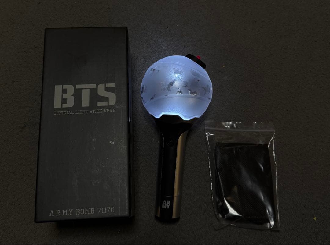 BTS ペンライト ver2 - メルカリ