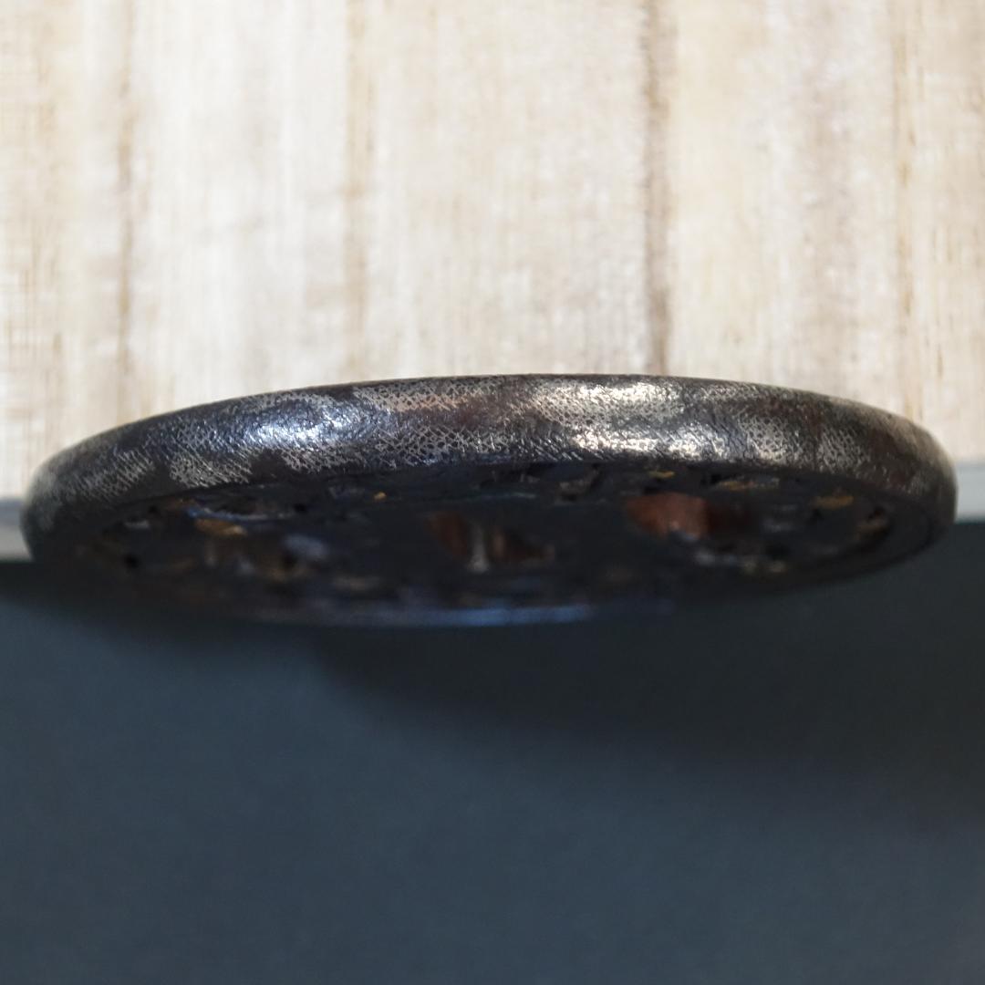 【 宝珠双龍唐草透鐔 無銘 南蛮 】(鑑定書有) 鍔 鐔 刀装具 武具 骨董