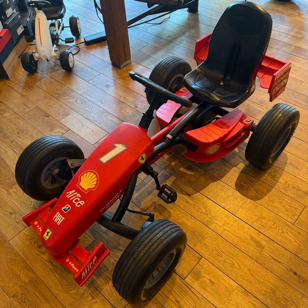 Ferarri F1 フェラーリ公認 ペダルカー ベルク社製 フェラーリ公式