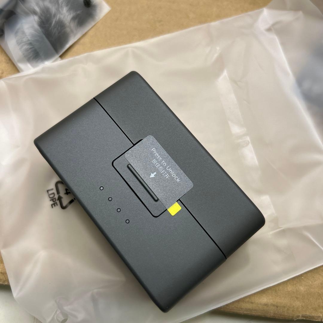 新品　DJI Mic Mini（2 TX + 1 RX + 充電ケース）