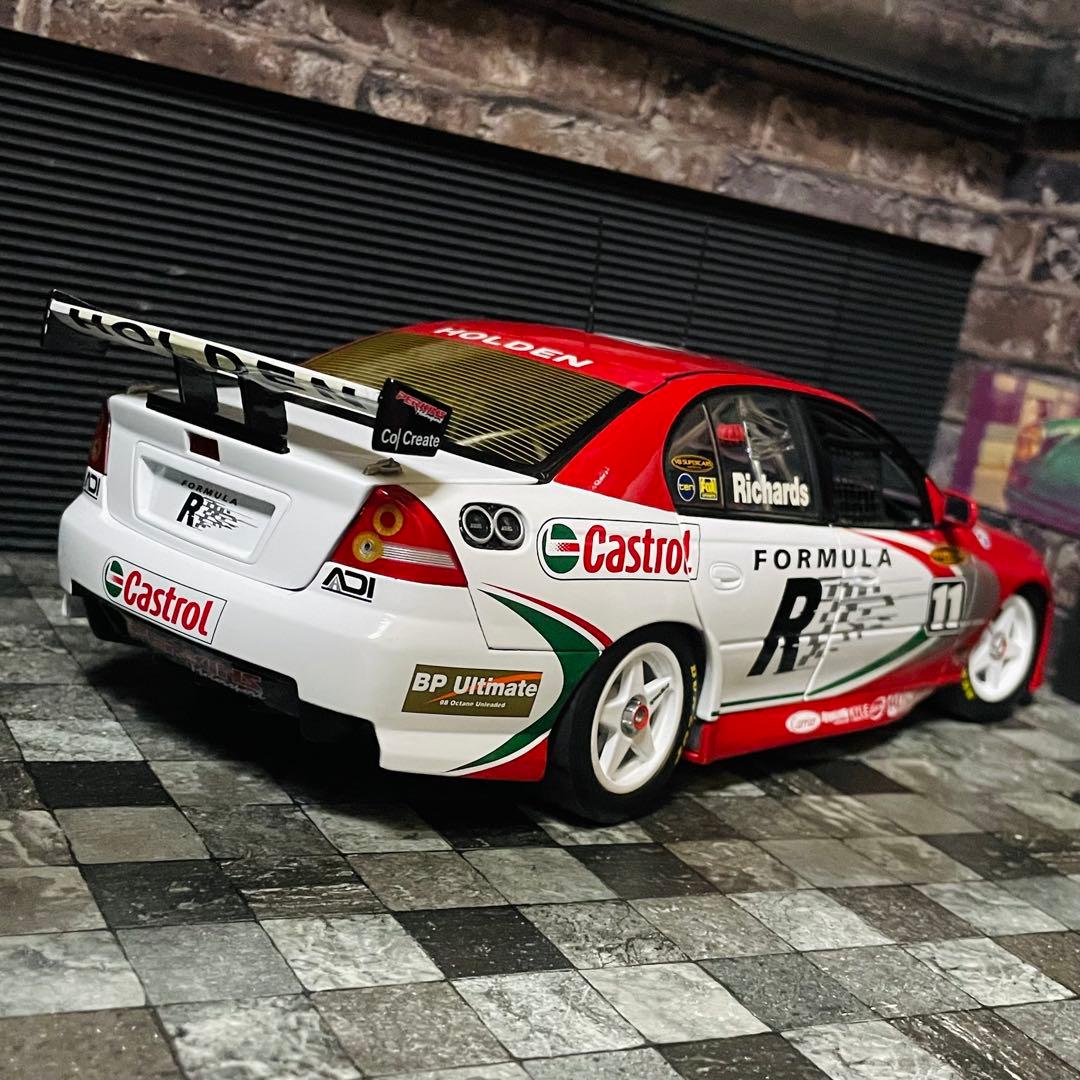国内未入荷 1500台限定 1/18 CC ホールデン VY コモドア V8