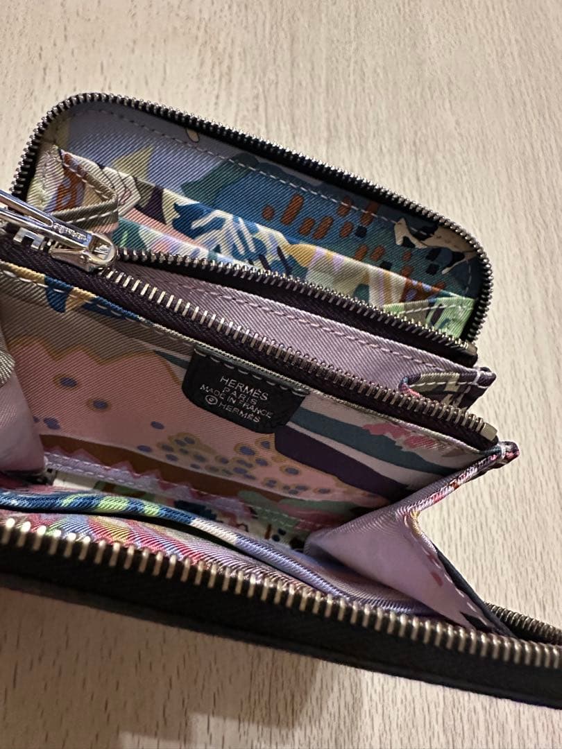 【新品未使用】HERMES アザップコンパクト　シルクイン　エプソン　ブラック