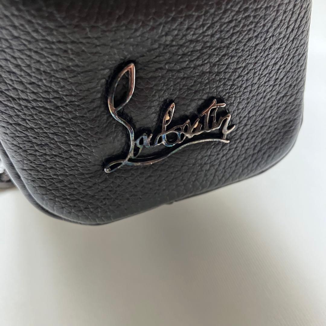 美品Louboutinクリスチャンルブタンショルダーバッグスウィートチャリティー