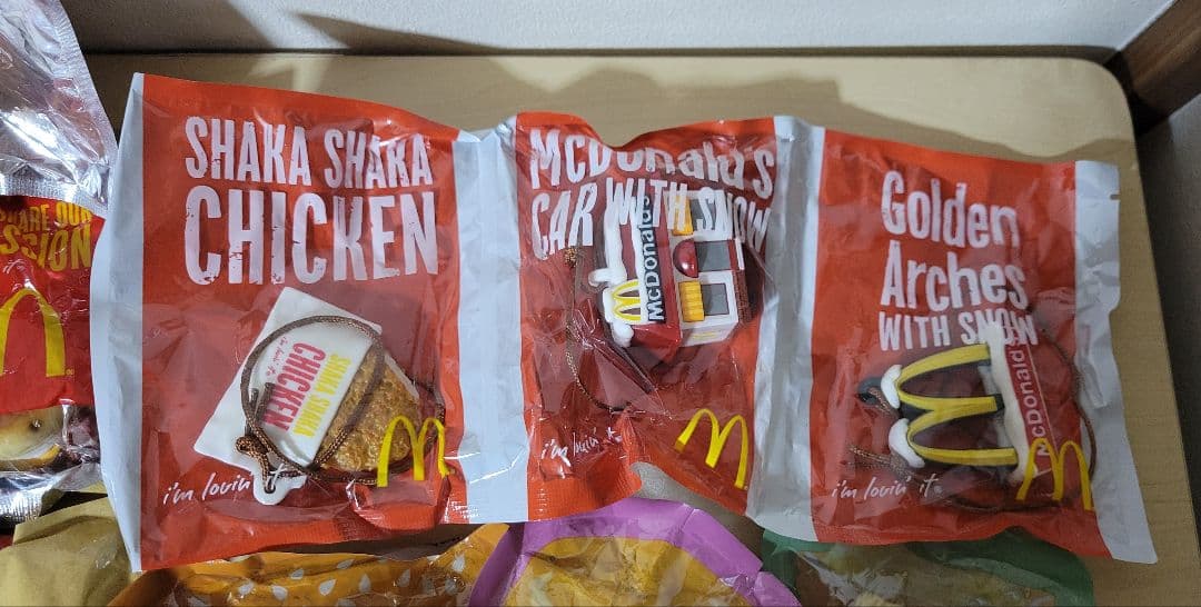 超貴重！新品未開封19点セット/フードストラップ1〜3弾+マグネット