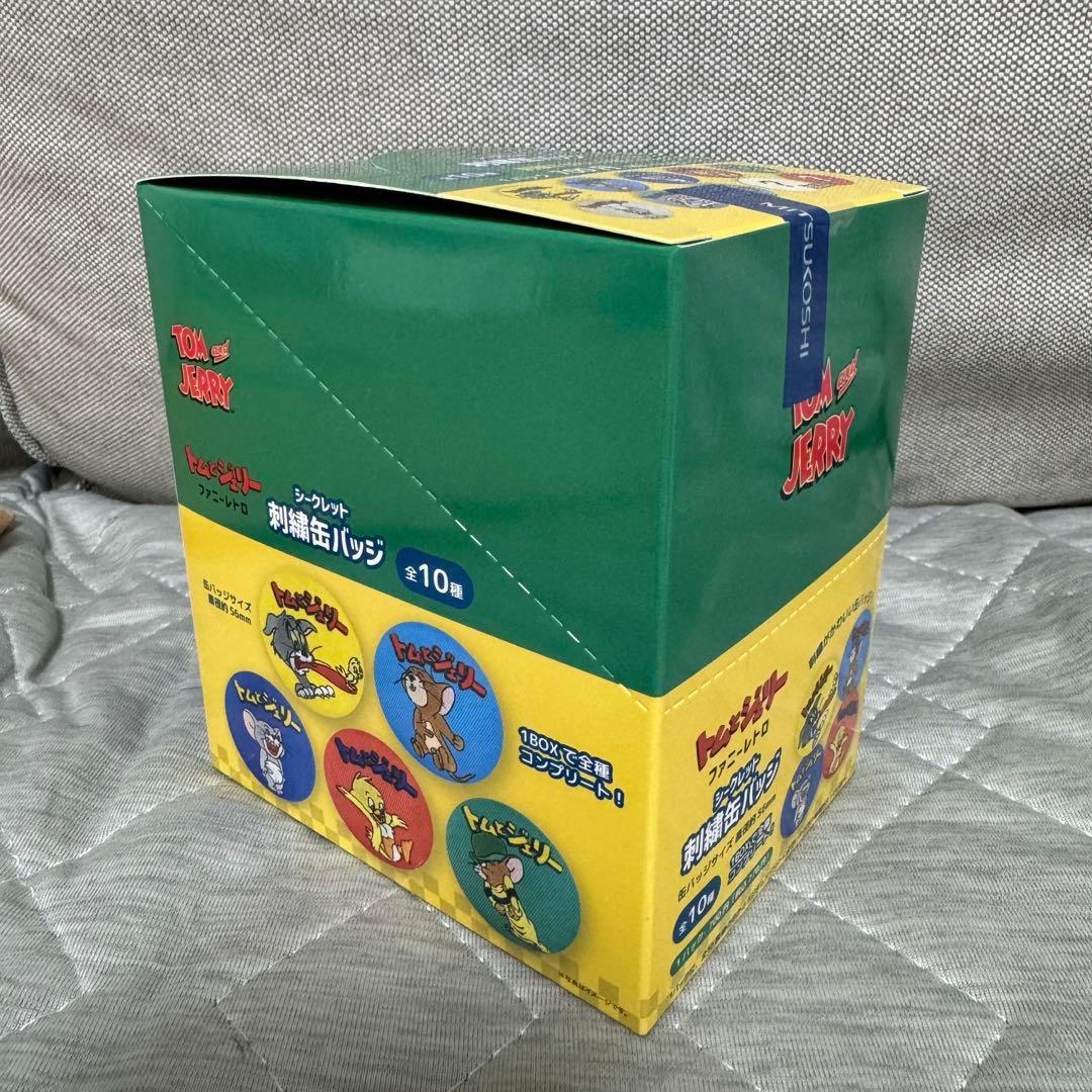 トムとジェリー　刺繍缶バッジ