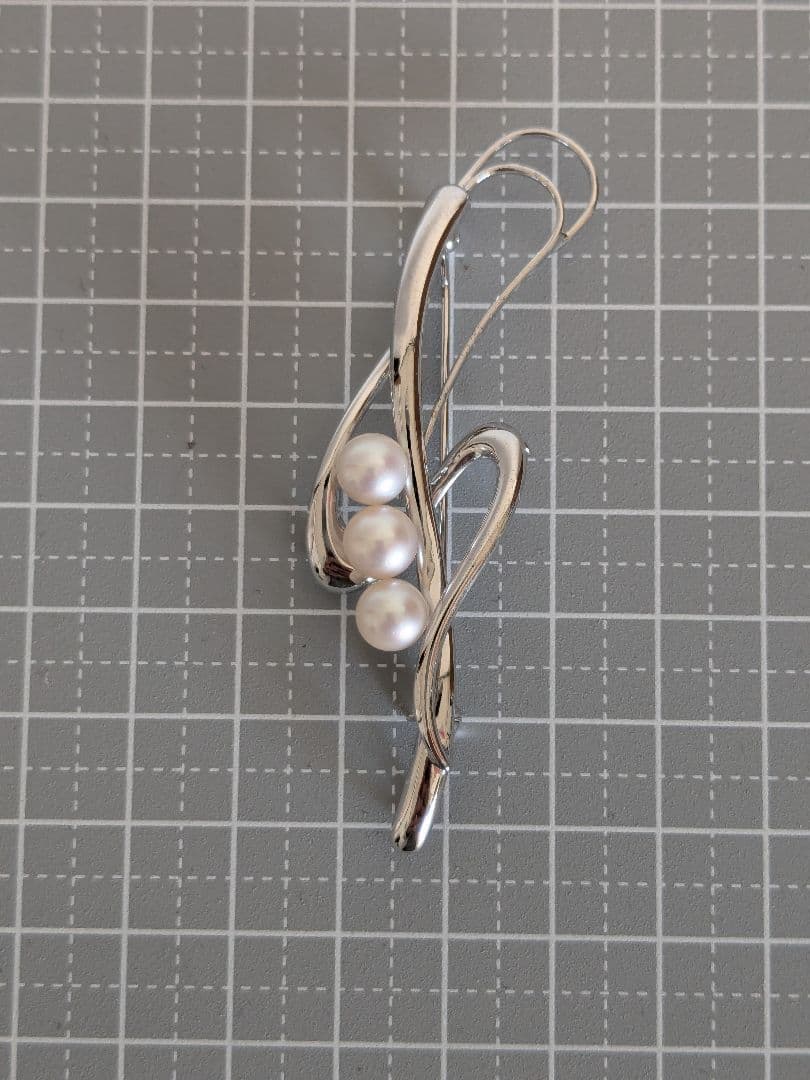 b*9様 TASAKI シルバー パールブローチ - メルカリ