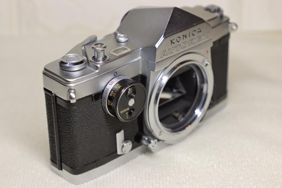 KONICA AUTOREX【父の防湿庫から発掘】SS良好・露出計不動・外観美品