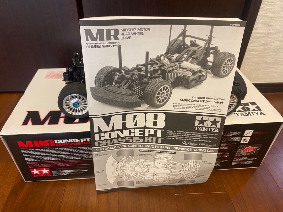 タミヤTT02Bシャーシ 希少SUBARUブラッド タミヤTT02Bシャーシ 希少