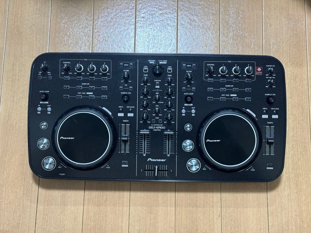 Pioneer DDJ-ERGO LIMITED DJコントローラー DDJ-ERGO-V (archived) DJ controller for Virtual DJ Limited Edition
