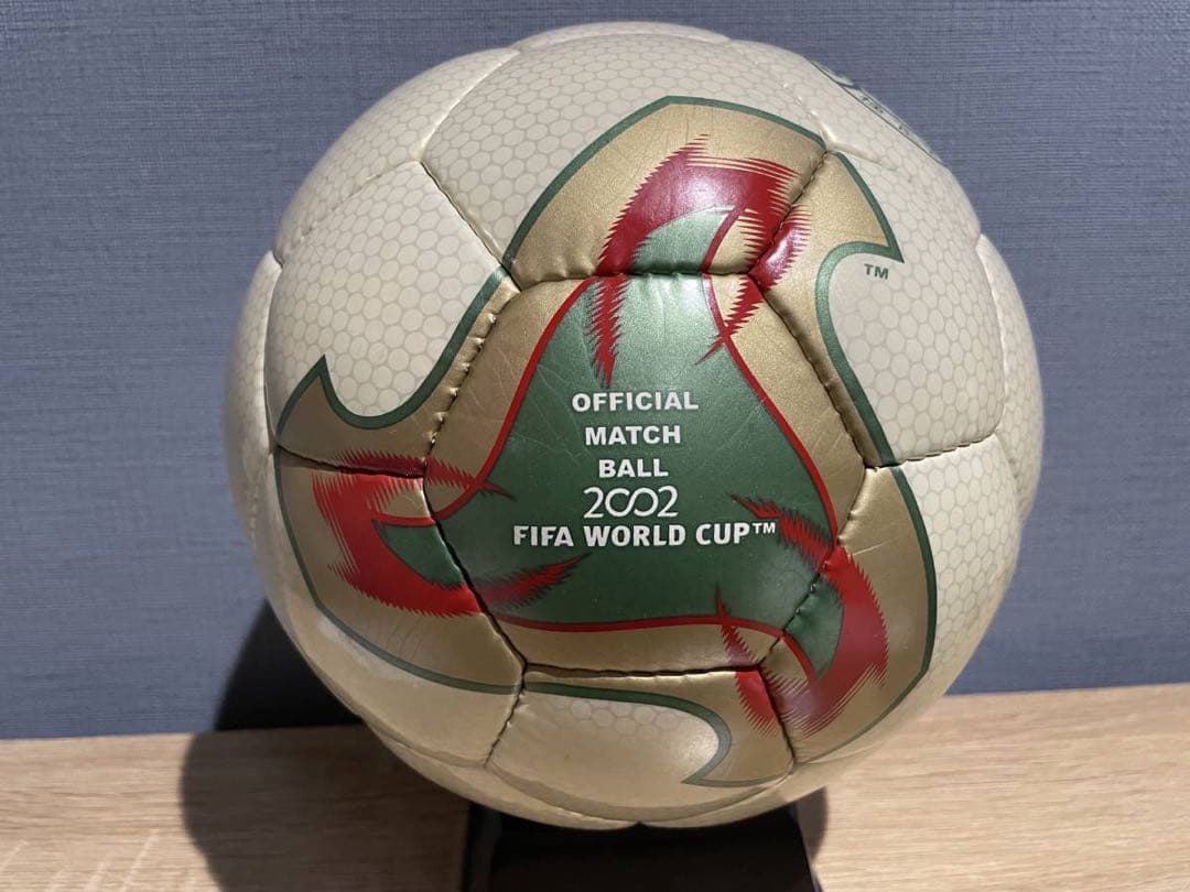 FIFA日韓ワールドカップ公式ボール