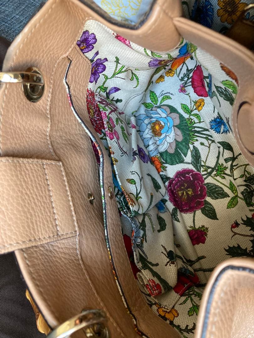 GUCCIグッチ バンブー ハンドバッグ 日本限定 フローラ 2wayベージュ