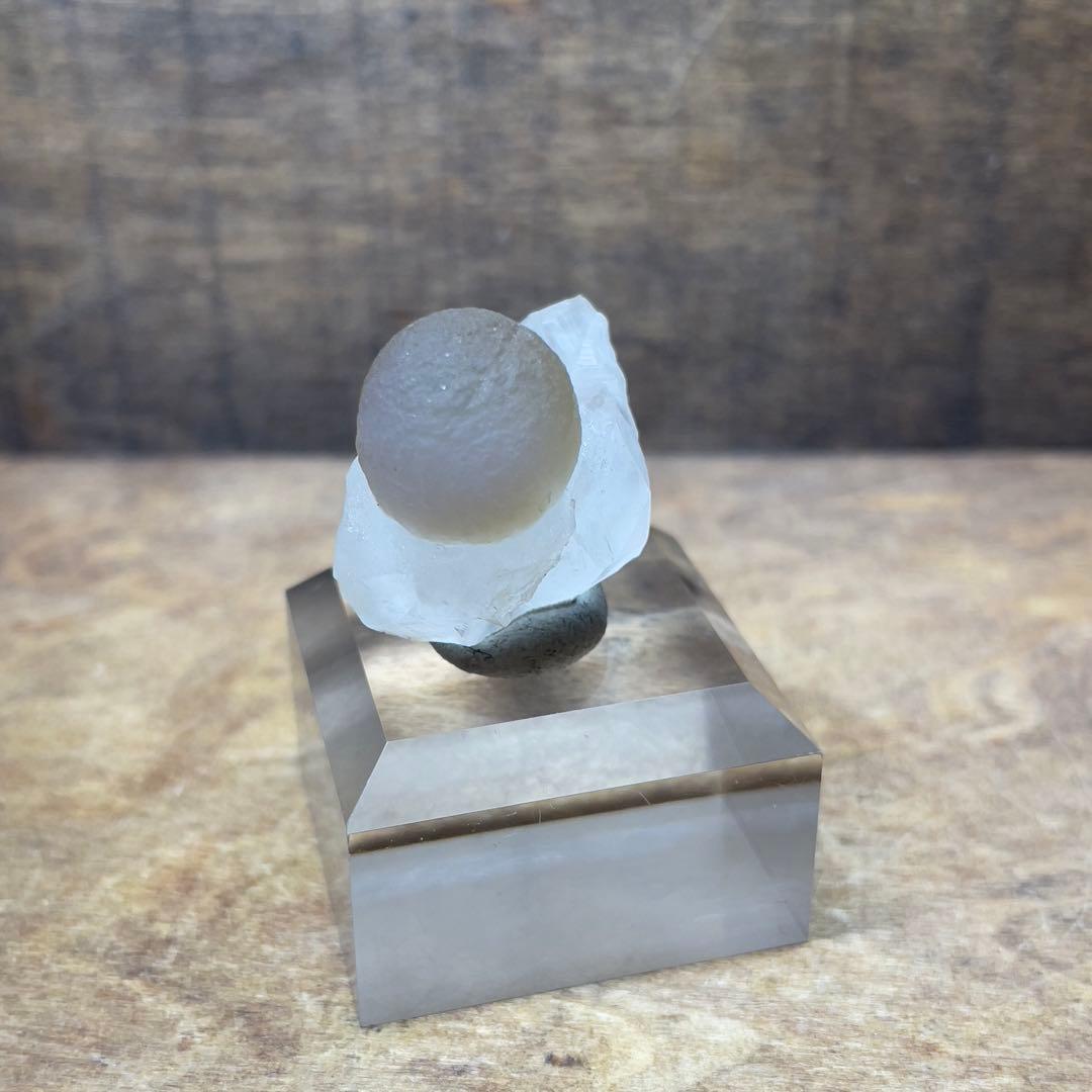 No.731 インド マディヤ・プラデーシュ州産 フローライト原石