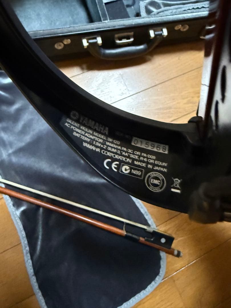 YAMAHA ヤマハ　サイレントバイオリン　SV-120