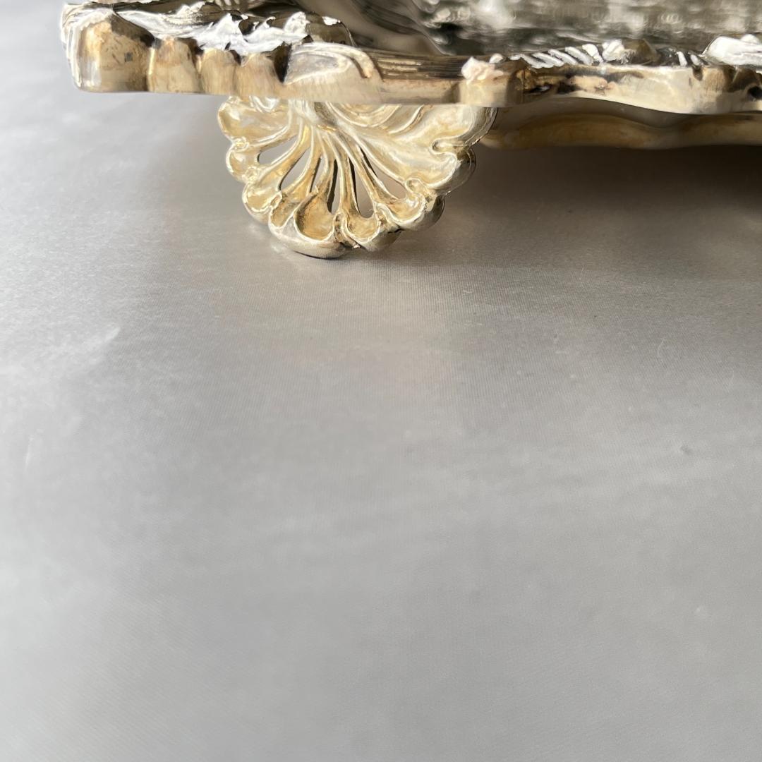 【Wallace】 チッペンデールのギャラリートレー スクエア 42cm