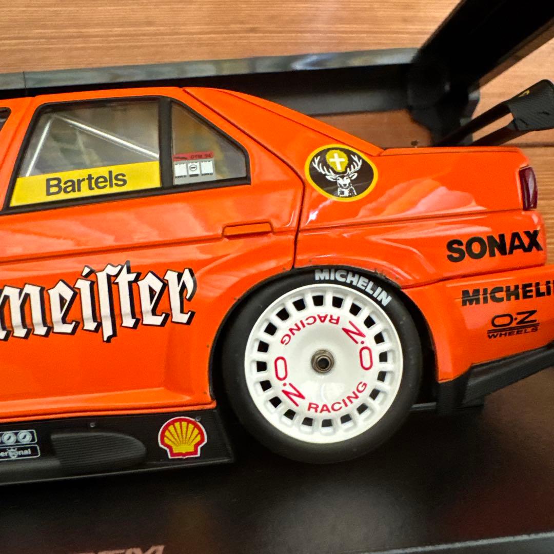 アルファロメオ　イエガーマイスター hpi 1/18