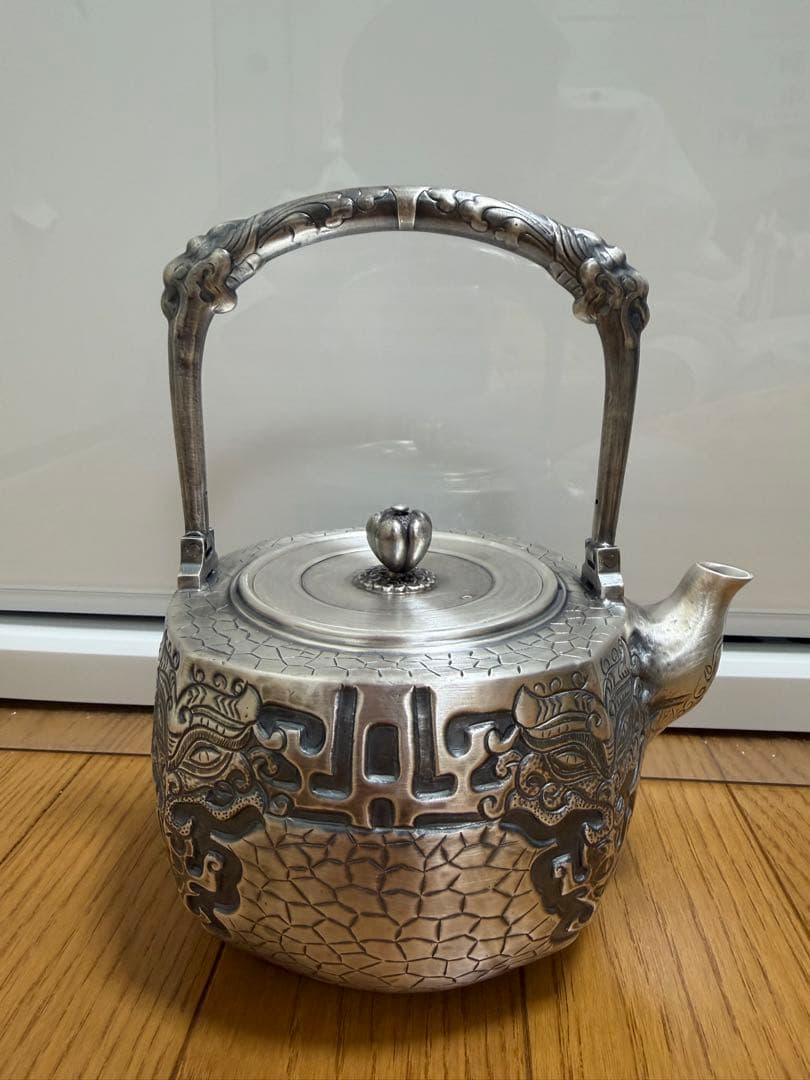 純銀製 四面饕餮文様彫刻 銀瓶 湯沸 煎茶道具 古美術 約622g - メルカリ