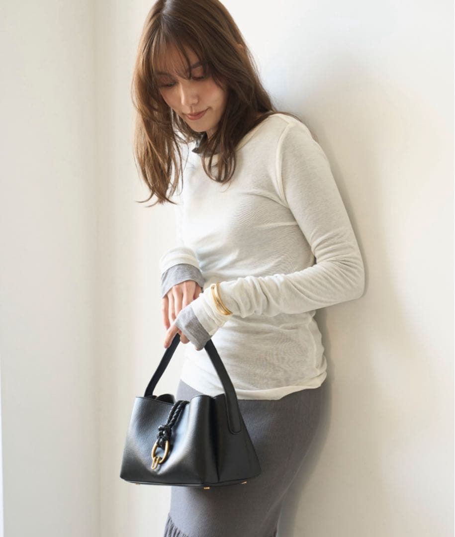 タイムセール【美品】Mila owenメタルモチーフ ワンハンドル ハンドバッグ