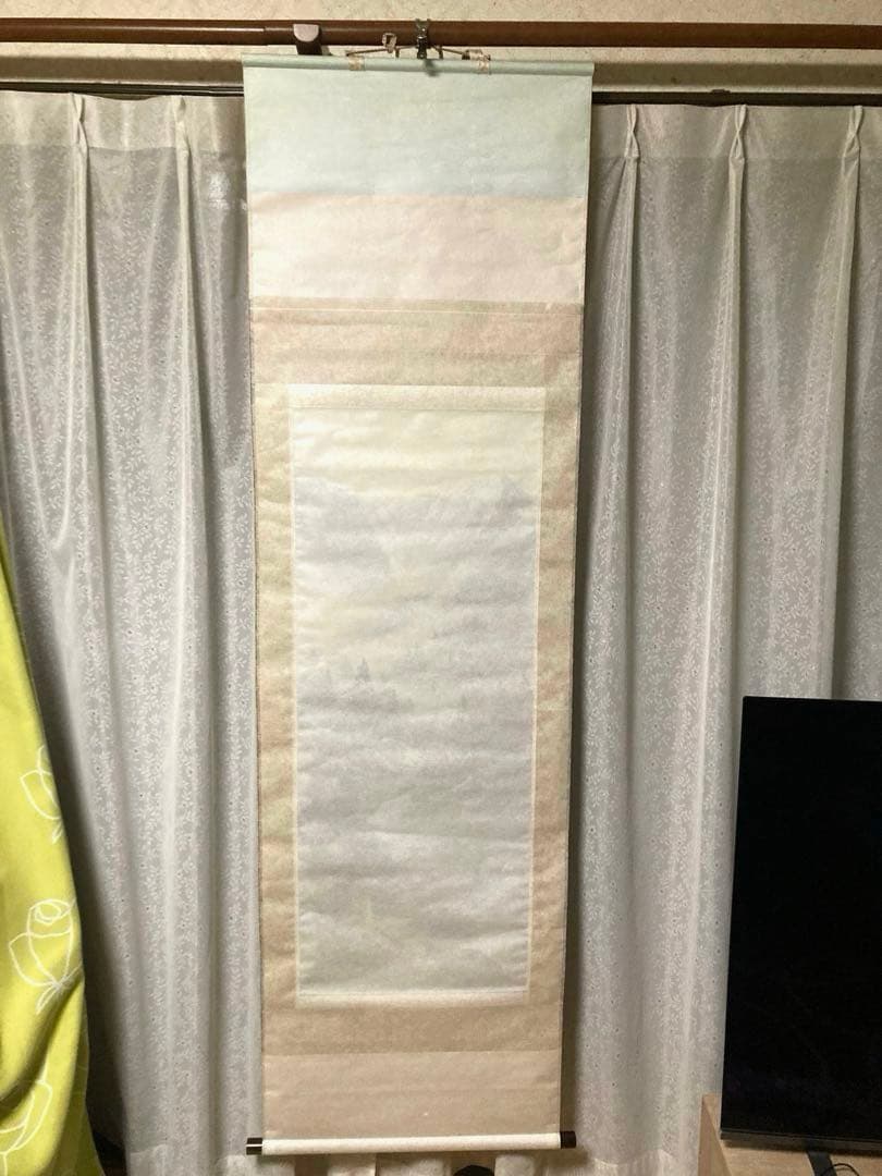 美品 春川先生 彩色山水園 掛軸 木箱付き - メルカリ