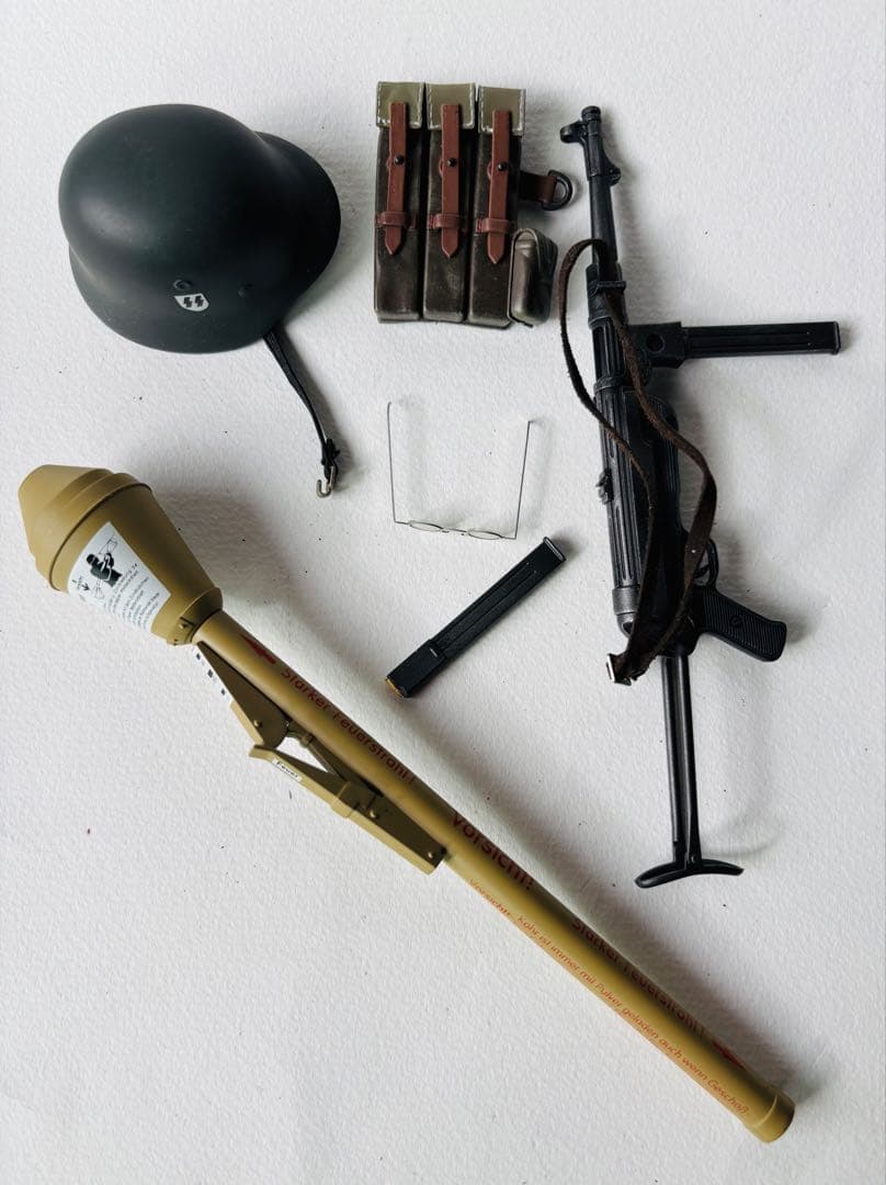 ドラゴンモデルズ　武装親衛隊クルト　国民突撃兵ルートヴィヒ　2体セット