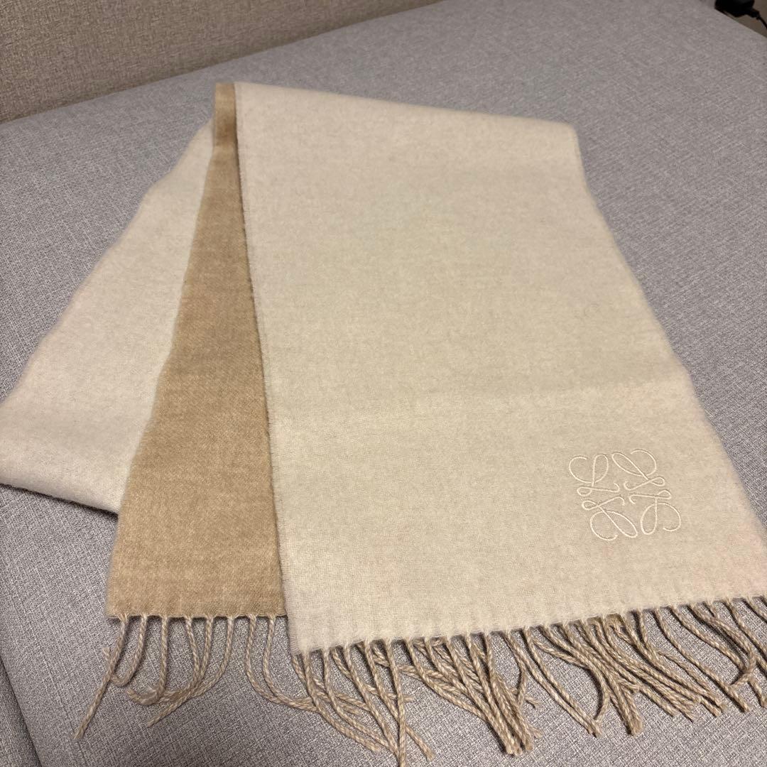 LOEWE リバーシブルマフラー アイボリー ベージュ