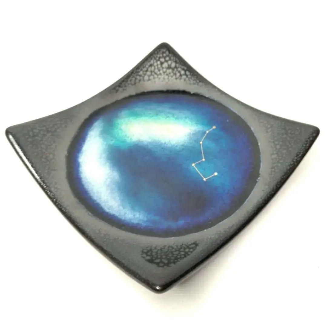 北極星と海 石垣焼窯元 春彦 加賀蒔絵 光彦 159/220 数量限定品 角皿