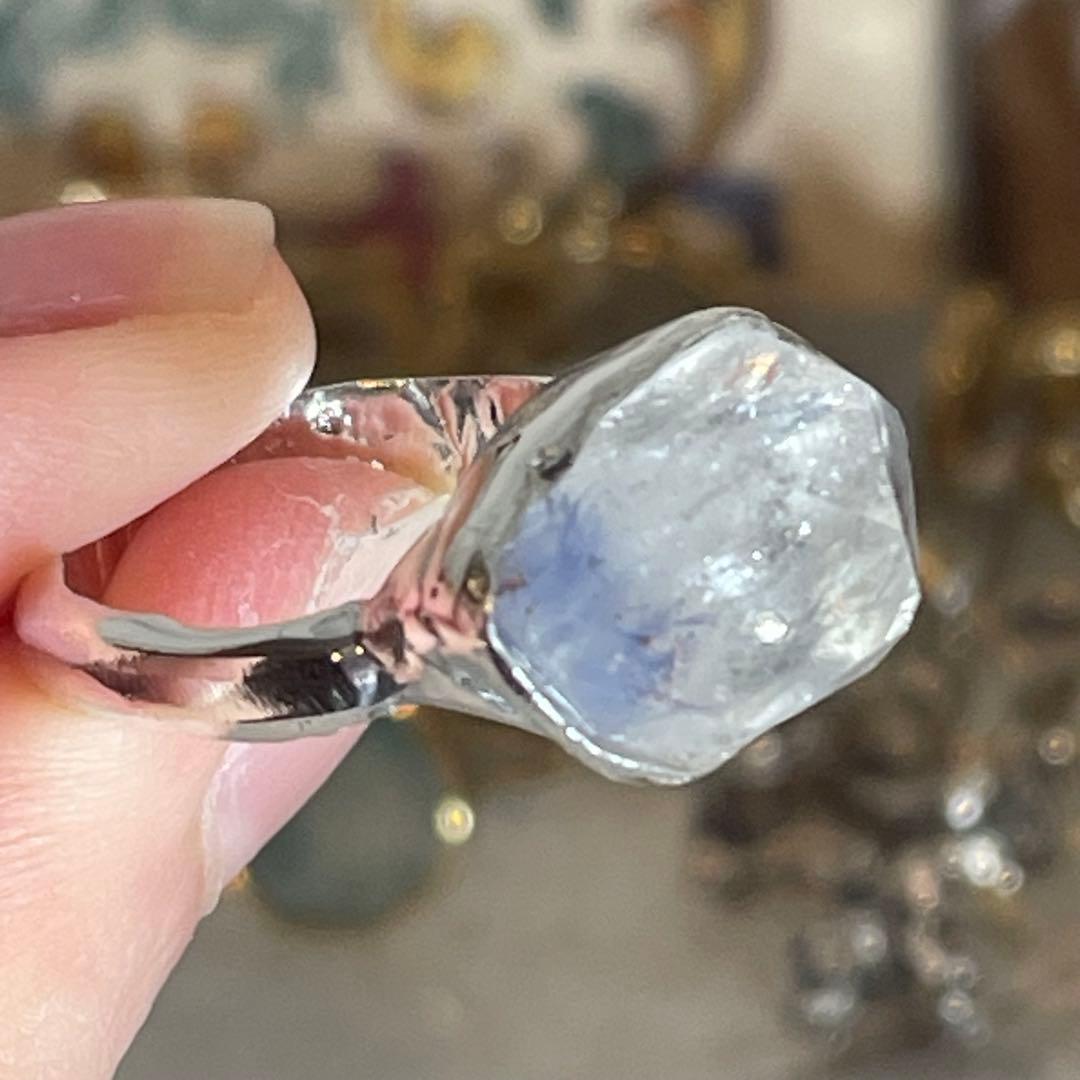 ハンドメイド　シルバー925 　シルバーリング デュモルチェライトインクォーツ