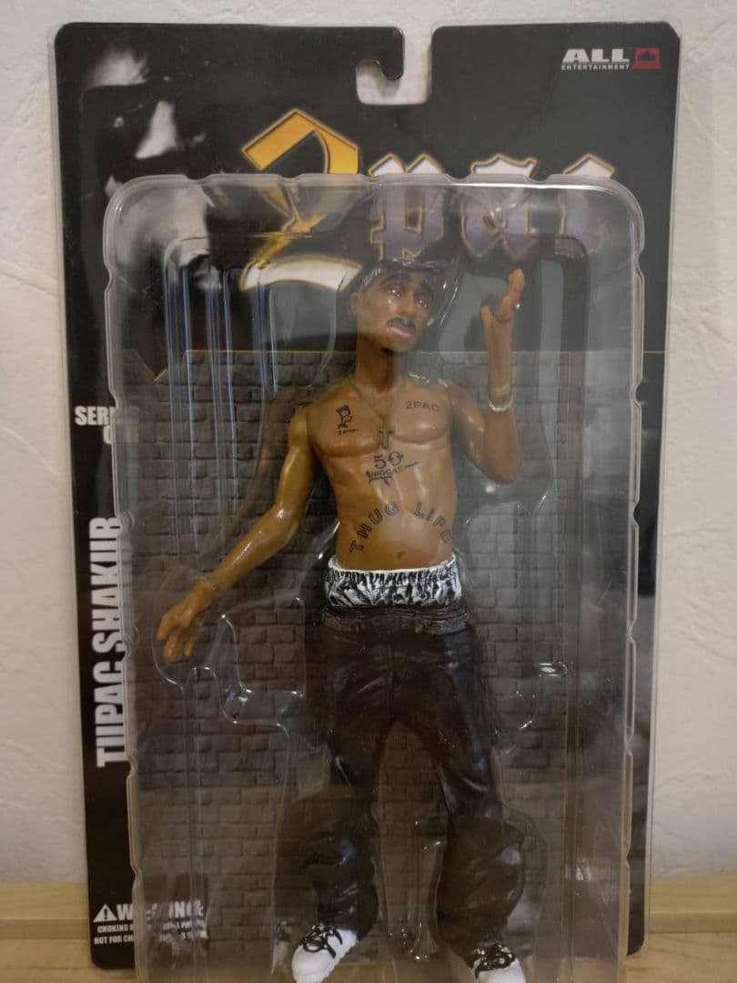 2PAC シャクール限定フィギュア★美品