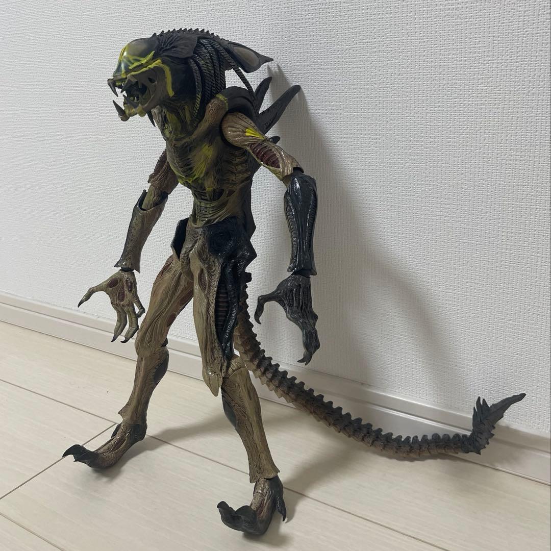 ホットトイズ AVP2 エイリアンvsプレデター コレクターズBOX フィギュア