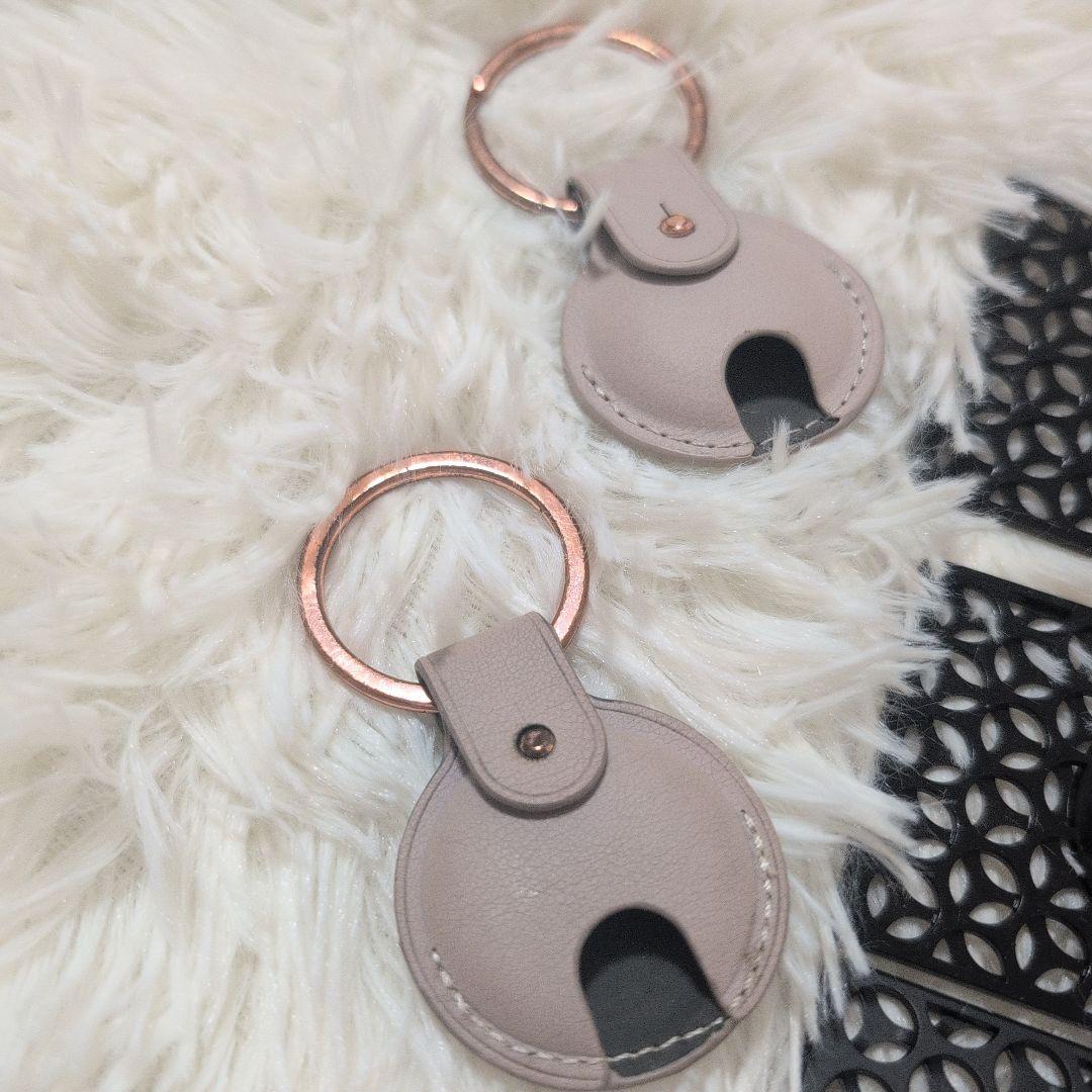 Apple AirTag 本体 6個セット ホワイト　エアタグ