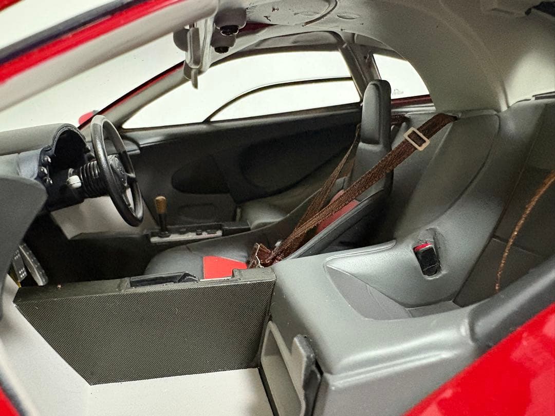 ☆美品/現状　マクラーレン F1 ロードカー　レッド　1/12 希少