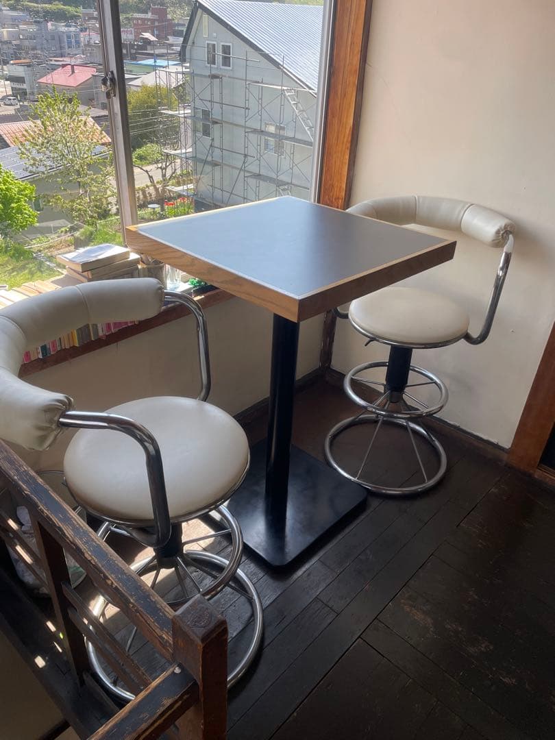 【7/15迄】ホワイトレザー油圧式バーチェア　カウンターチェア バースツール②