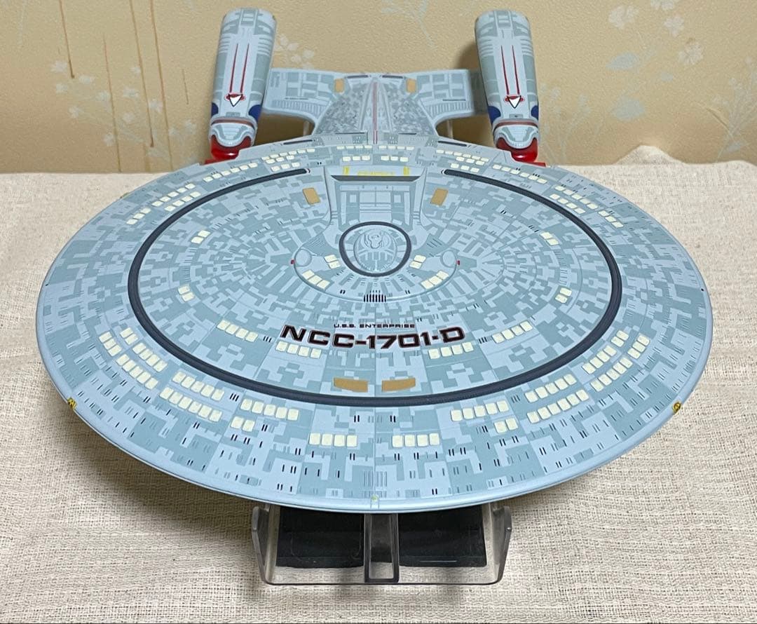 欠品あり 1/2000 アオシマ スタートレック NCC-1701-D