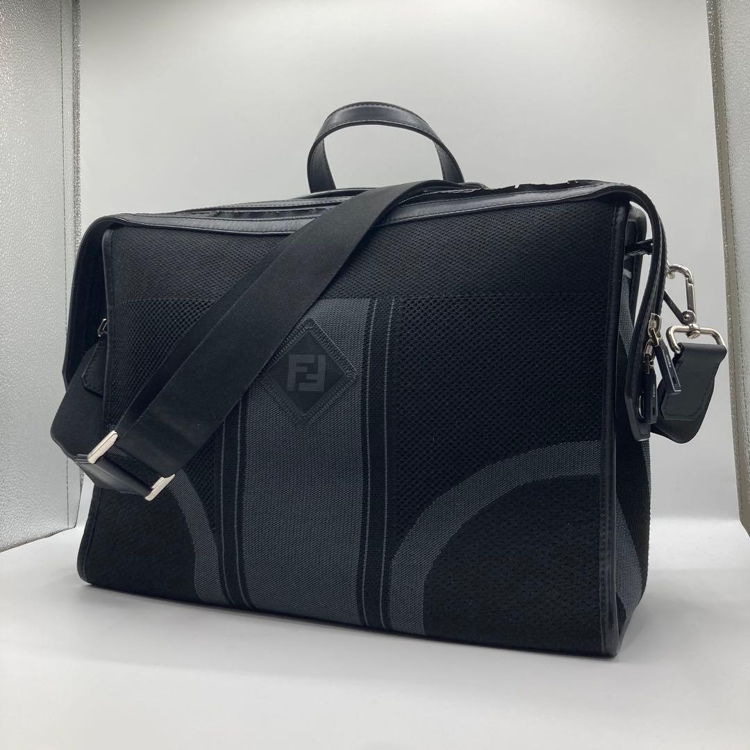 FENDI フェンディ 7VA400 ロゴ メッシュ ビジネスバッグ