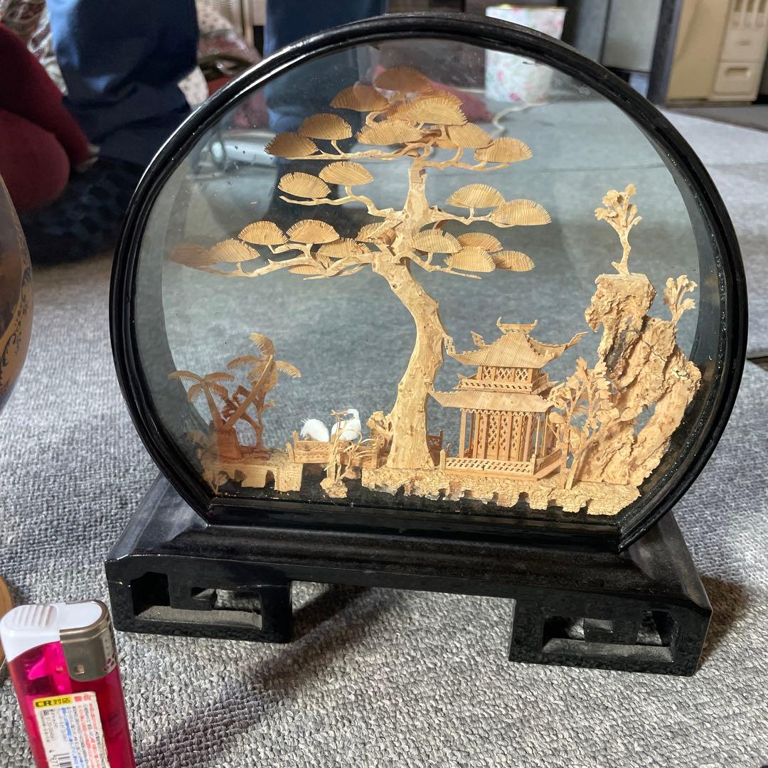 中国美術品 コルク細工 中国工芸品 コルク彫刻 ガラスケース