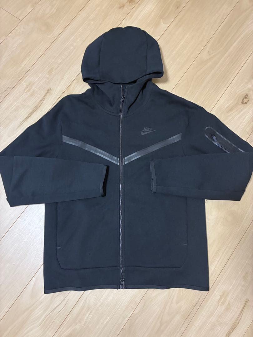 ナイキテックフリース　セットアップ　上下　ブラック　Mサイズ　黒タグ　国内正規品