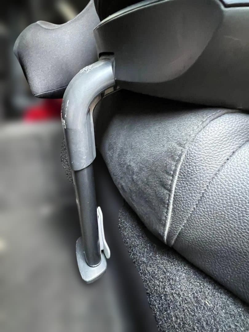 美品 正規品 cybex ECE R-44/04 チャイルドシートISOFIX