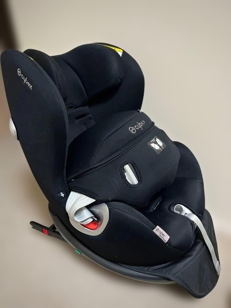 美品 正規品 cybex ECE R-44/04 チャイルドシートISOFIX