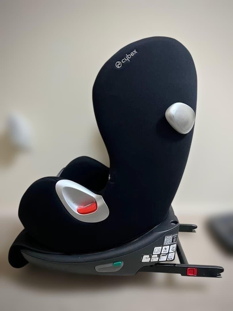 美品 正規品 cybex ECE R-44/04 チャイルドシートISOFIX