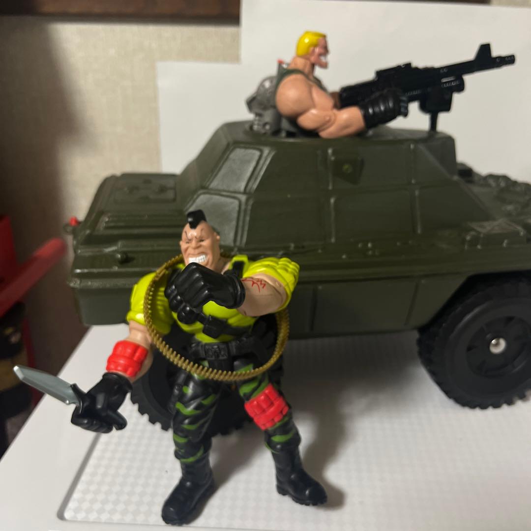 スモールソルジャーズ　ブリック.バズーカ＆ニック.ニトロ　+走行タンク