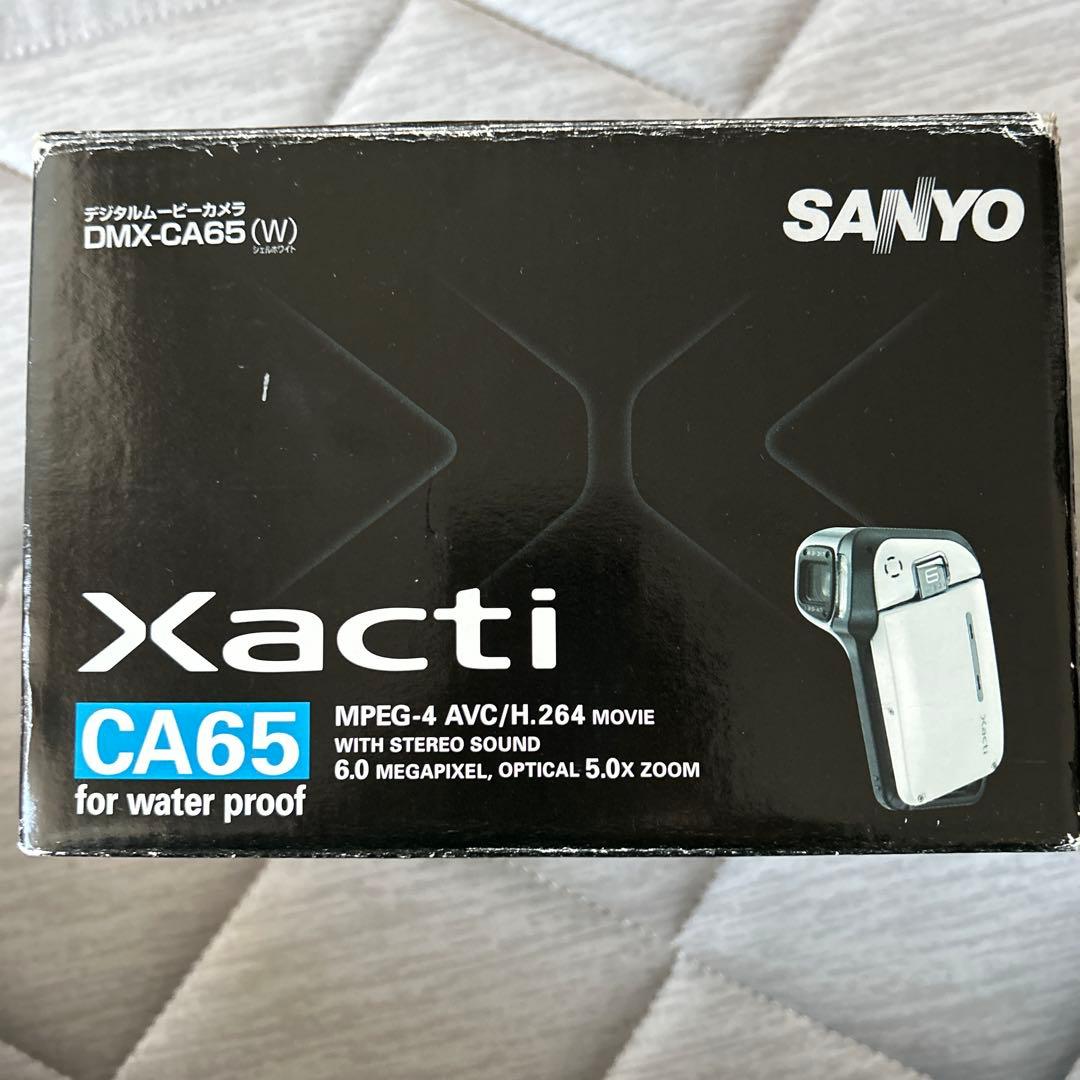 SANYO Xacti CA65 デジタルムービーカメラ　DMX-CA65（W）