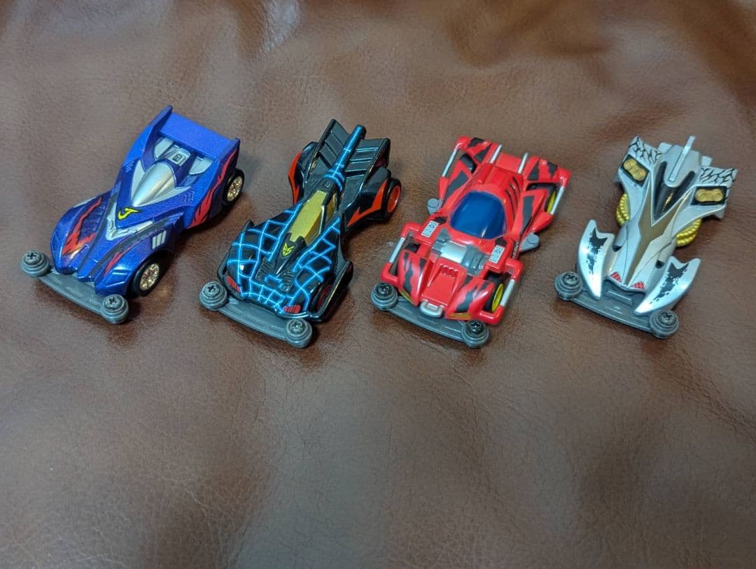 ミニ四駆 爆走兄弟レッツ&ゴー!! キャラトミカ 14台セット