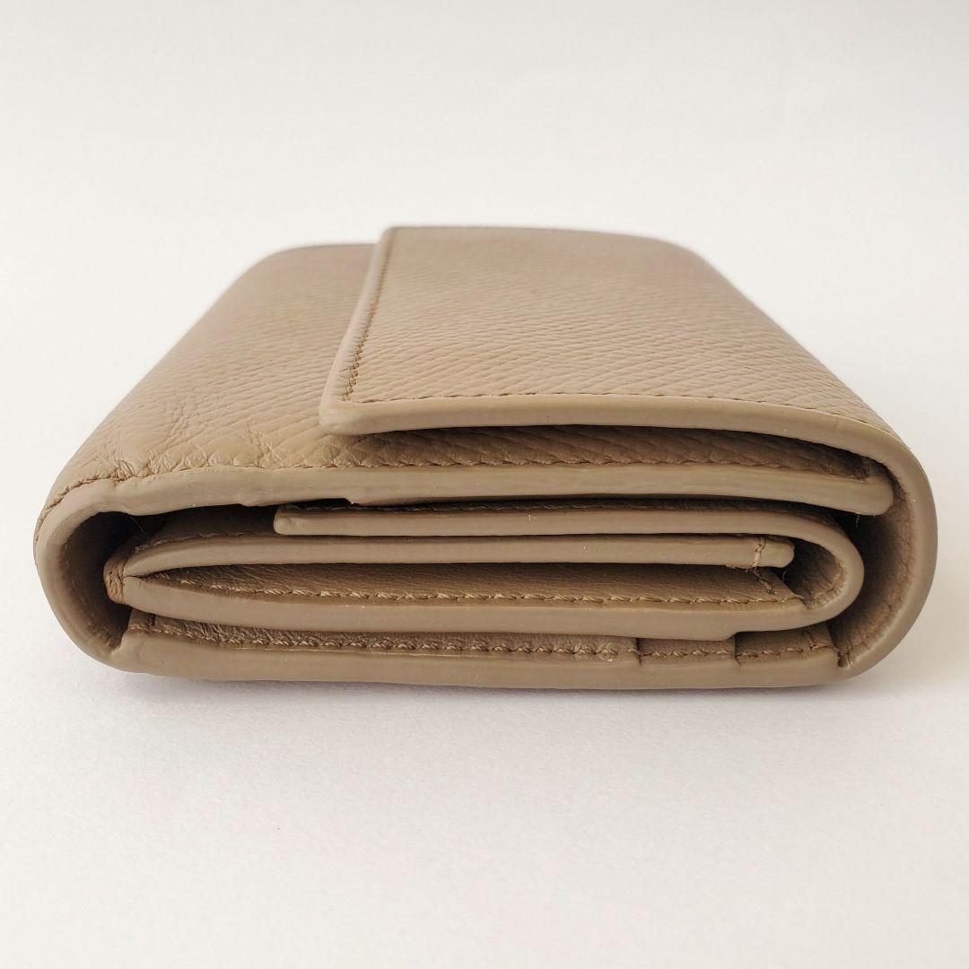 CELINE　3つ折り財布　スモールトリフォールドウォレット　モカベージュ