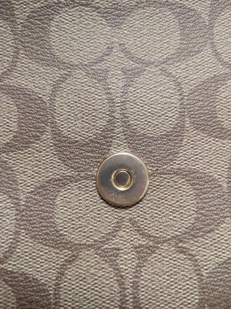 コーチ　 ショルダーバッグ　 ペッパー サッチェル シグネチャー キャンバス