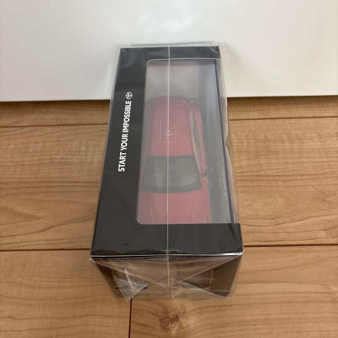 トヨタ 新型クラウンスポーツ ミニカー 非売品